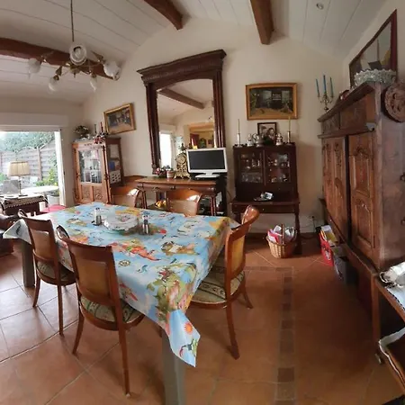 Le Petit Manoir * Vaux-sur-Mer