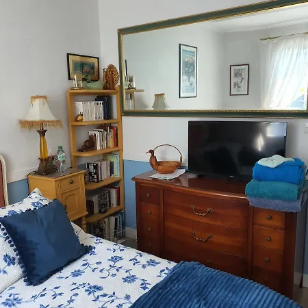 Bed & Breakfast Le Petit Manoir